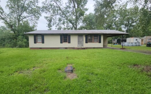 17 North Railroad St, Chauncey, GA 31011