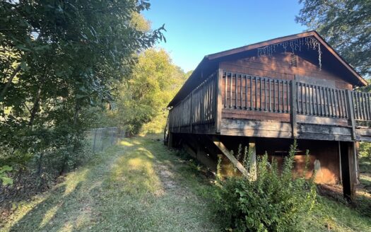 104 West Hillside Dr, Lagrange, GA 30241