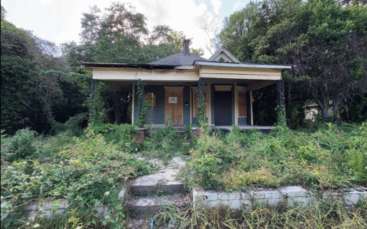 1059 Burton Avenue Macon, GA 31214