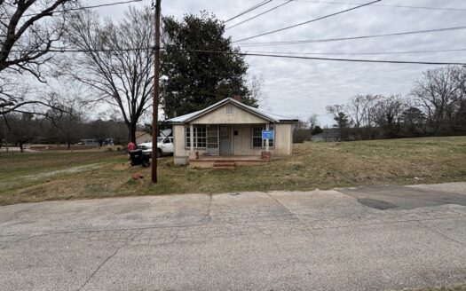 10 3rd Street Barnesville, GA 30204