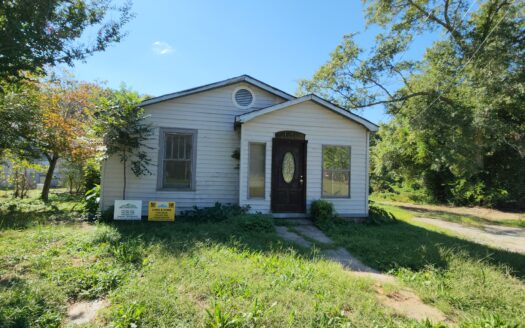 103 Smith Street, Laurens, SC 29360