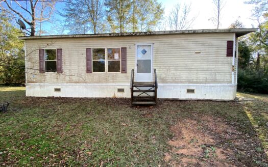 142 Pecan Circle,  Hayneville, AL 36040