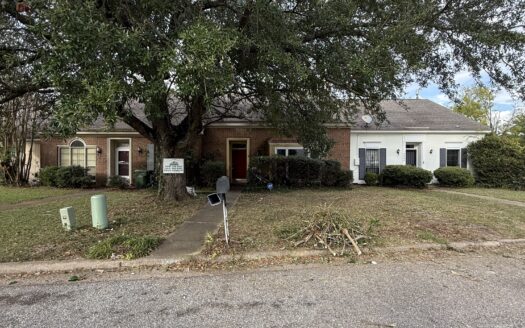 3439 Oak Shadow Lane, Montgomery, AL 36116