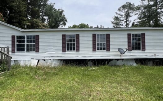 276 Savannah Rd, Bishopville SC 29010