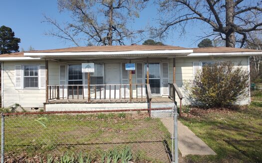 2400 N Bryant Street, Pine Bluff, AR 71602
