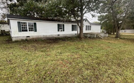 155 Spooner Drive, Byron, GA 31008