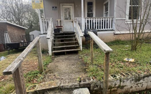 209 James Street, Forsyth, GA 31029