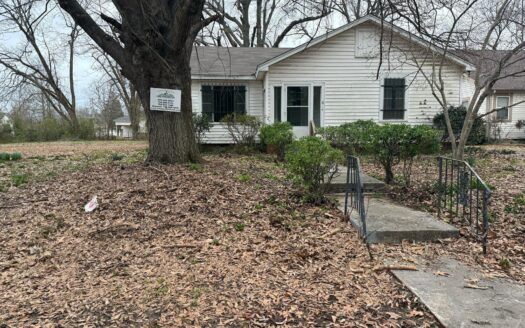 814 S Hickory Street, Pine Bluff, AR 71603