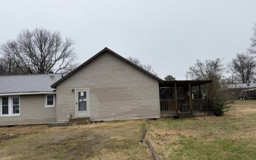 472 N Flora Street, Hickory Ridge, AR 72347