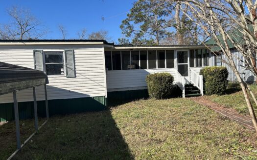 2708 S Brunswick Street, Tifton, GA 31749