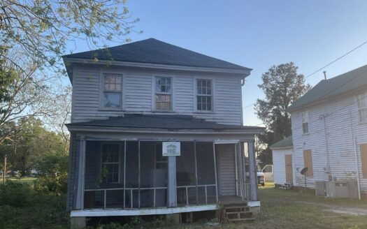 139 Beauregard St , Lake City, SC 29560