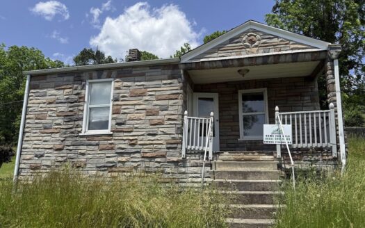 127 Whitley Street, North Tazewell, VA 24630