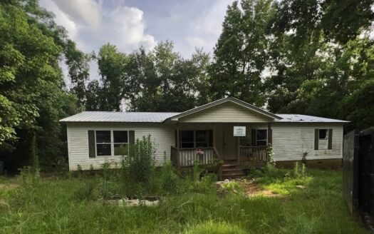 193 SE Everett Circle, Jeffersonville, GA 31044