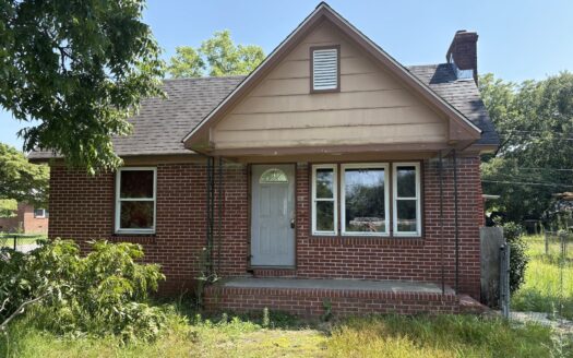 827 Old Lumberton Road, Laurinburg, NC 28352