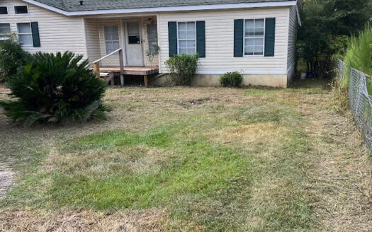 8770 Hunters Pointe Drive N, Theodore, AL 36582