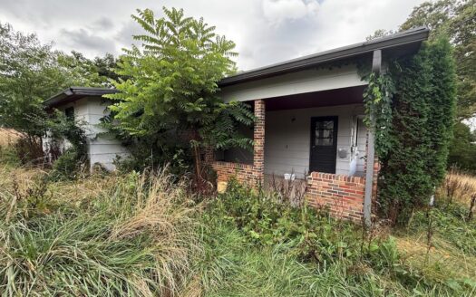 107 Neal Drive, Clintwood, VA 24228