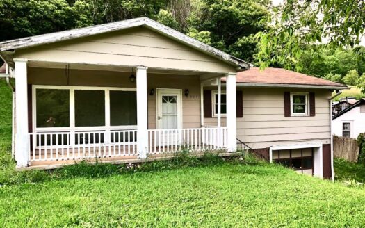 3917 Wittens Mill Road, North Tazewell, VA 24630
