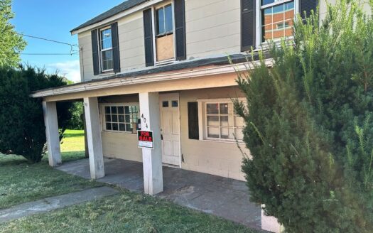 404 South Mercer Avenue , Covington, VA 24426