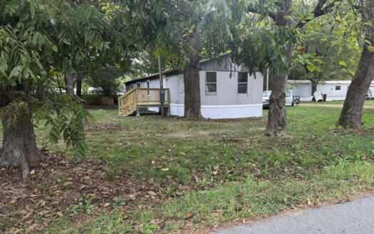 604 N Prairie Street , Weiner, AR 72479