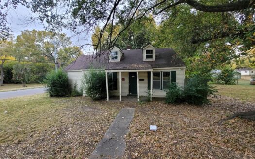 1702 E Wheeler Street, Dyersburg, TN 38024