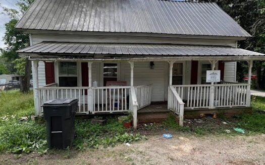 54 Montgomery Street, Summerville, GA 30747