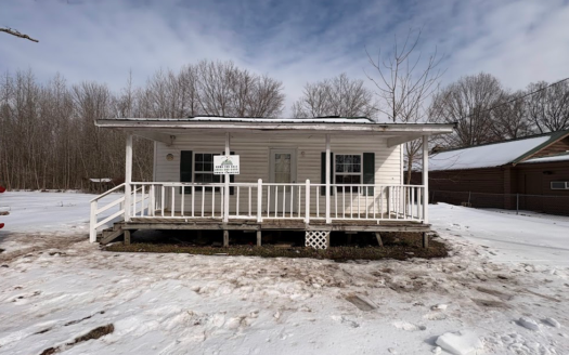 1047 Perry Switch Road, Jackson, TN 38301