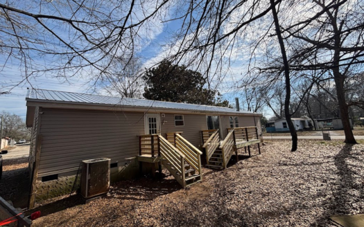438 Dromedary Street, Woodbury, GA 30293